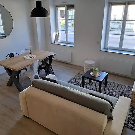 Duplex 147 Apartment *