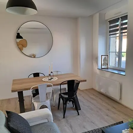 Duplex 147